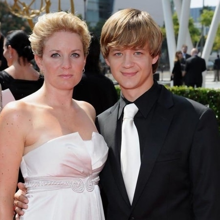 Jason Earles with his former wife Jennifer Earles at the event of Disney's Hannah Montana